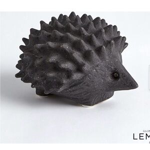 Global Views Sculpture Decor Black 
Porcupine